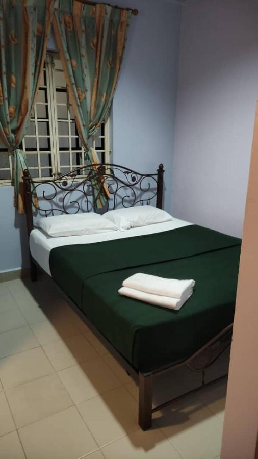 Kanza Beach Inn Marang Exterior foto