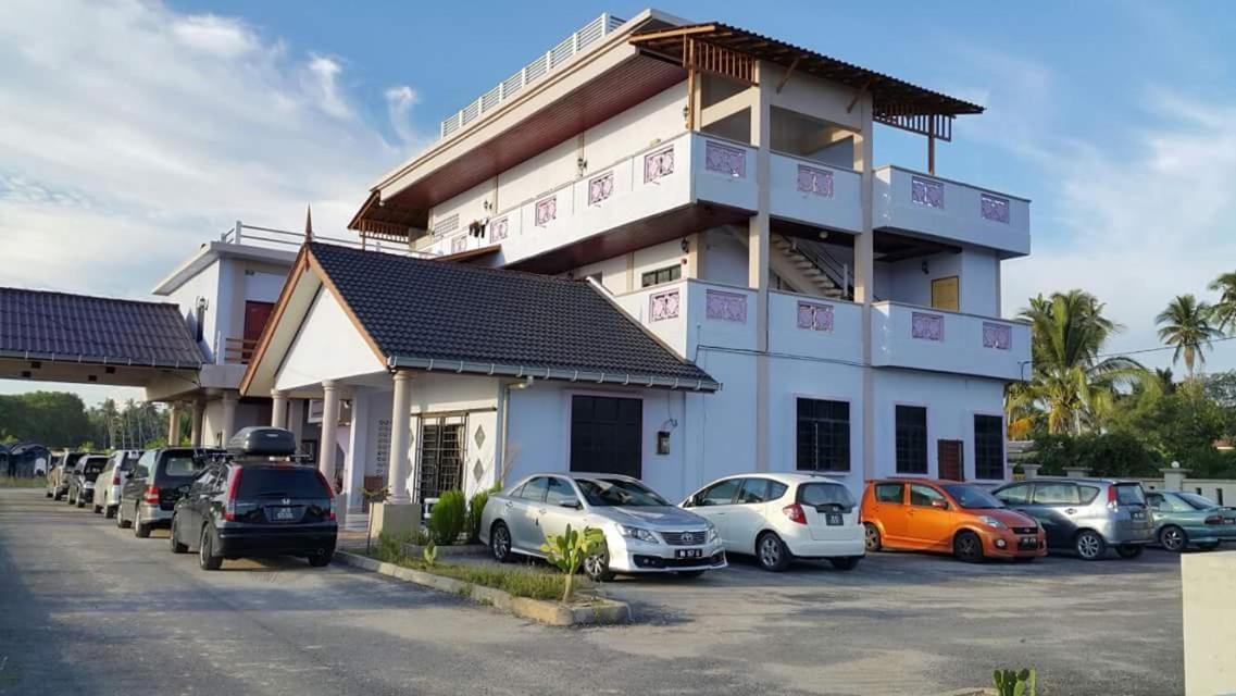 Kanza Beach Inn Marang Exterior foto