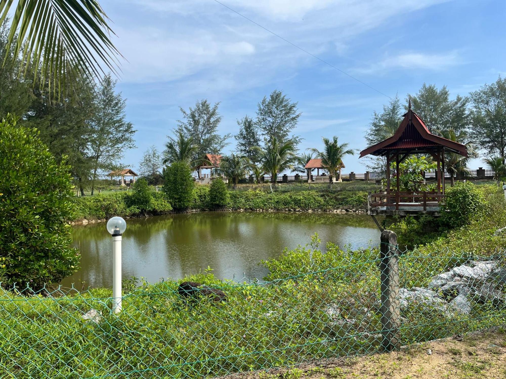 Kanza Beach Inn Marang Exterior foto